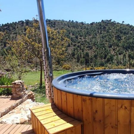 Esencia Lodge - Luxurious Off-Grid Cabin Retreat Almunecar Exterior photo